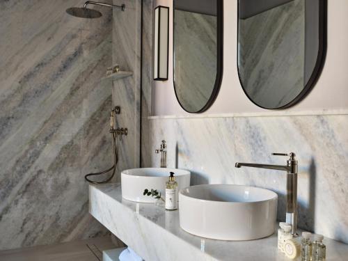 Centurion Junior Suite