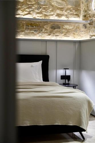 Signature Stone Suite