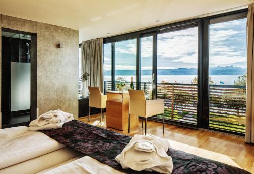 Junior Suite with Sea View (Annex)