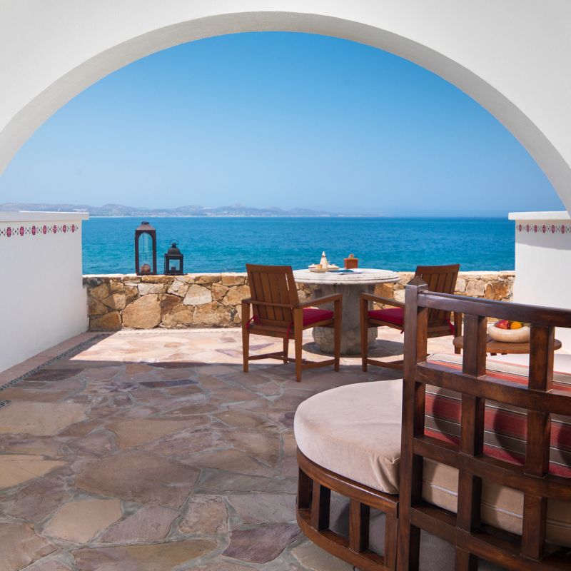 Palmilla Room King Bed  - Ocean Front 