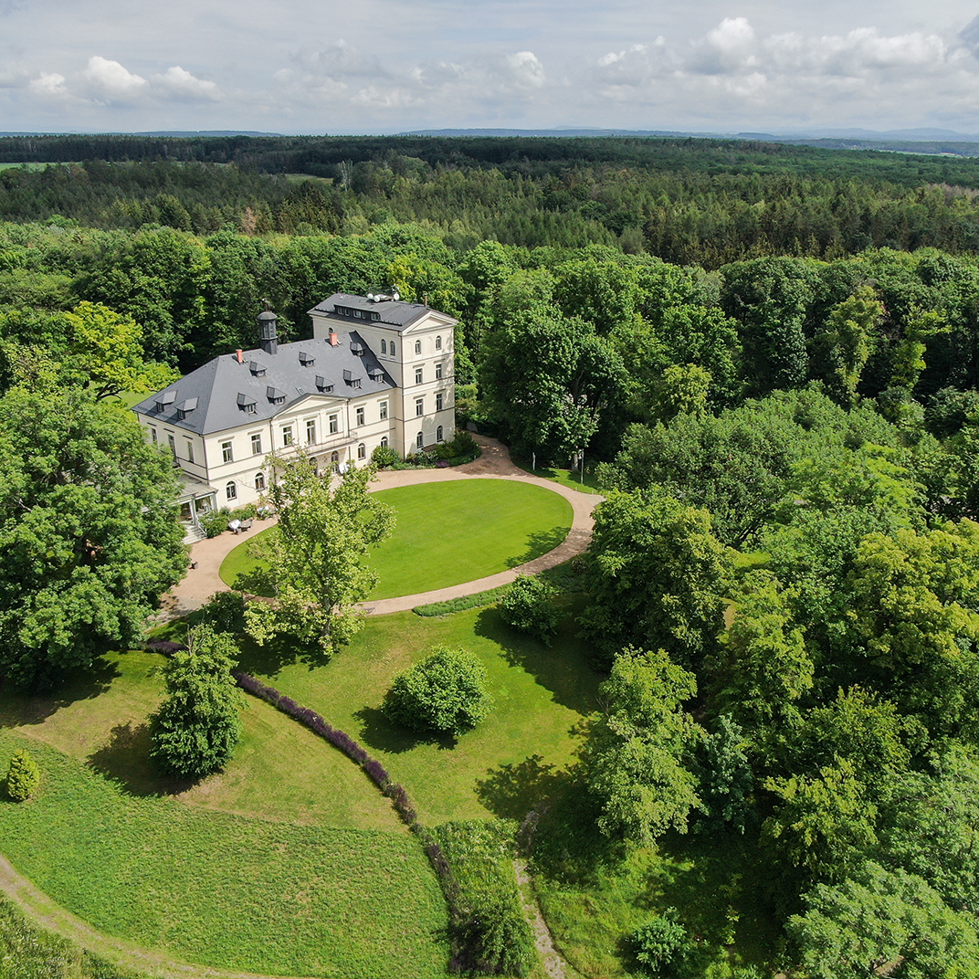Chateau Mcely