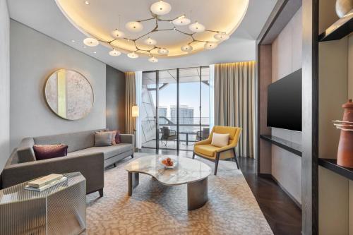 Panoramic View Suite