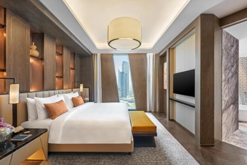 Premier Two-Bedroom Sea View Suite