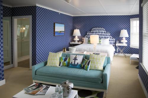 Adler Ocean Suite