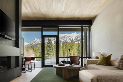 Alpine Cabin