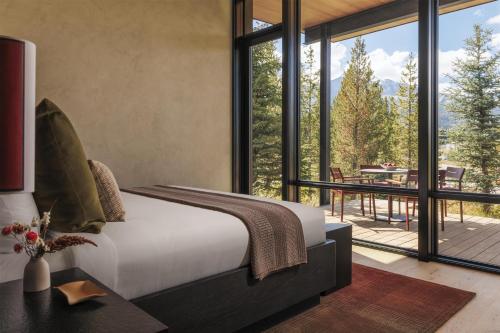 Two Bedroom Big Sky Cabin