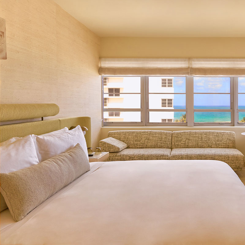 Partial Oceanview Balcony King