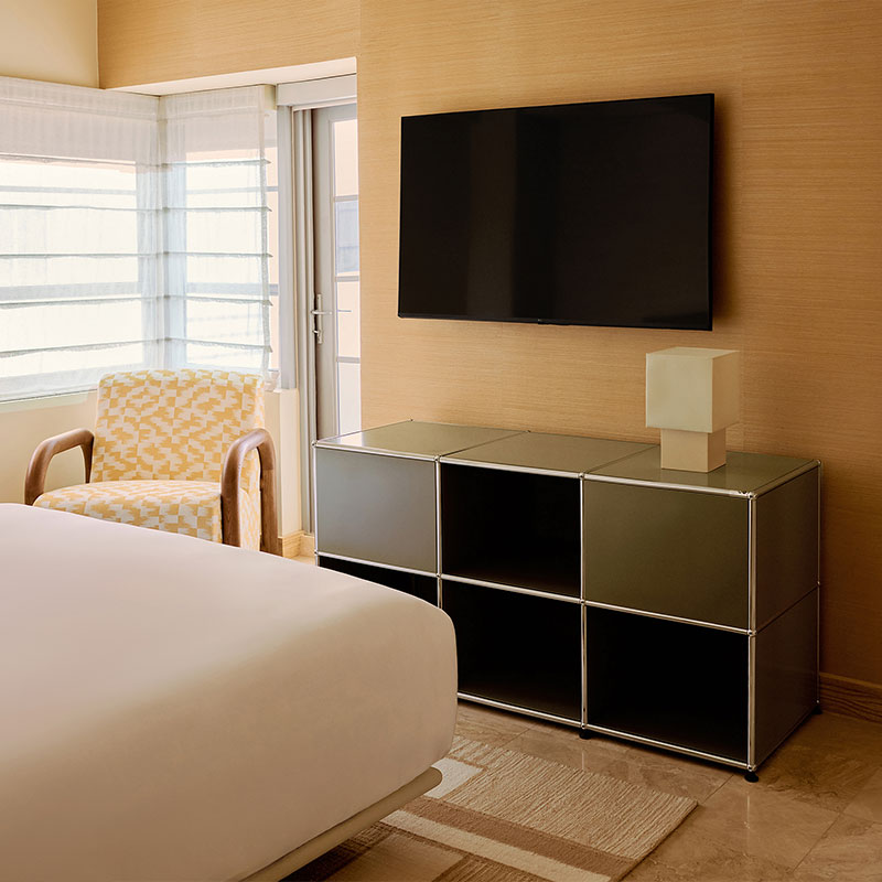 Oceanfront King Balcony Suite
