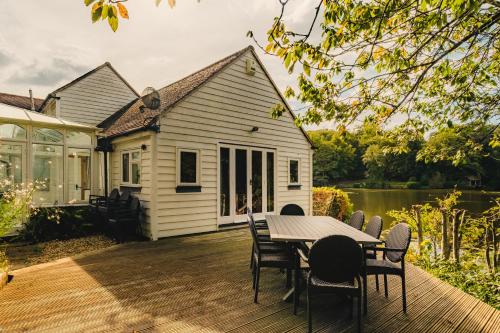 Lake House