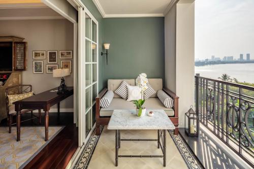 Deluxe Twin Room with River View