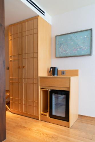 Furin Room