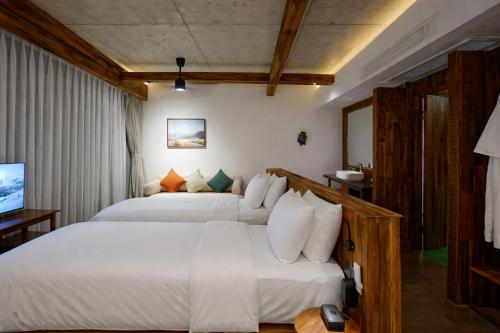 Superior Double or Twin Room - No Window
