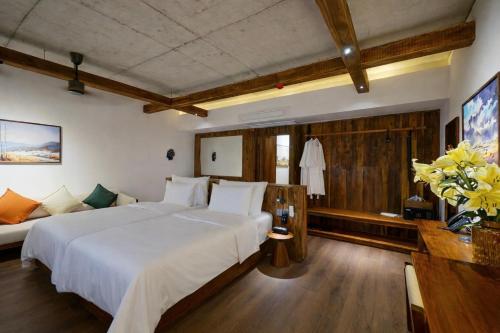 Superior Double or Twin Room - No Window