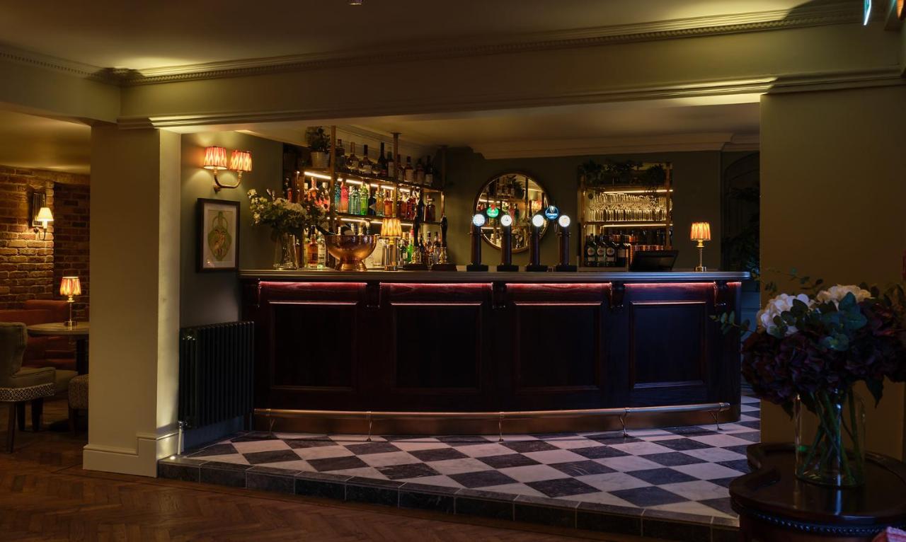 Stanwell House