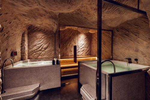 Premier Double Window and Onsen Inclusive