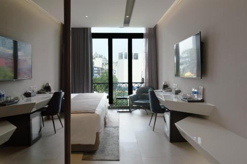 Culture View Suite