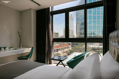 Junior Contemporary Suite