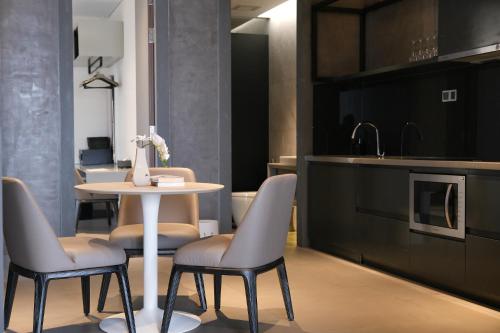 Chic Family Suite