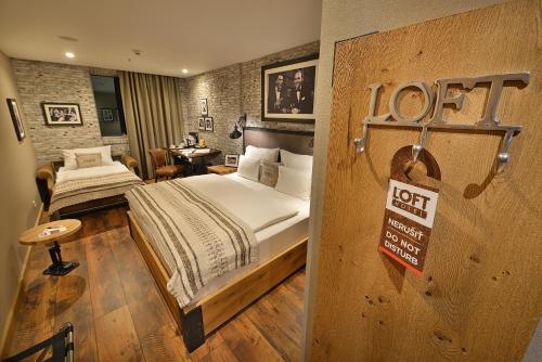 Premium Triple Room