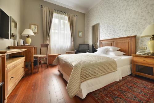 Classic Single Room