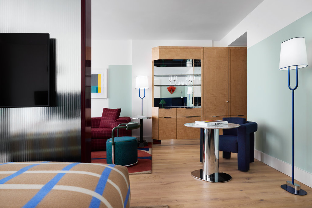 1 Bedroom Suite