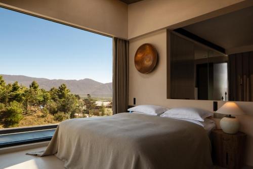 King Room with Mountain View