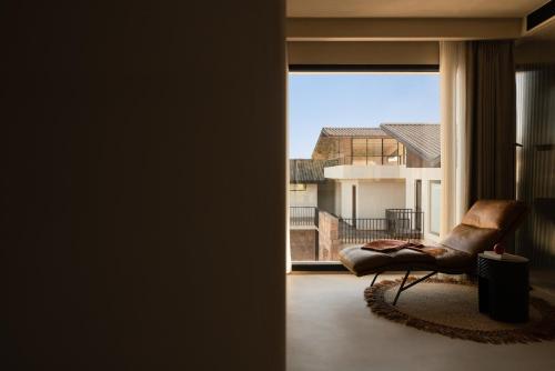 King Room with Mountain View