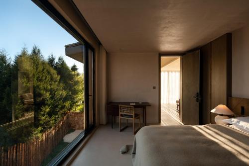 King Room with Garden View
