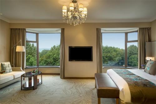 Junior Suite - Open-plan studio design