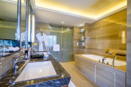 Junior Suite - Open-plan studio design
