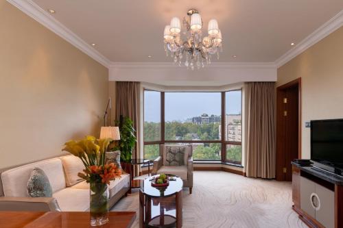 Prestige Suite