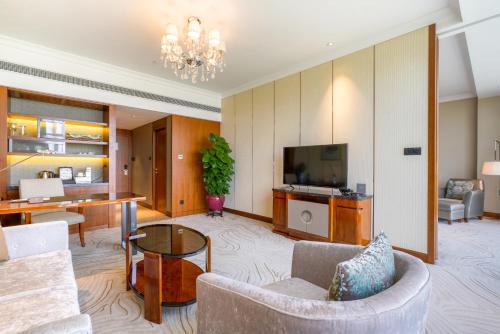 Prestige Suite