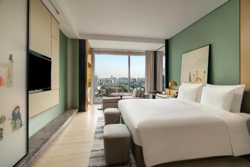 Executive King Room 