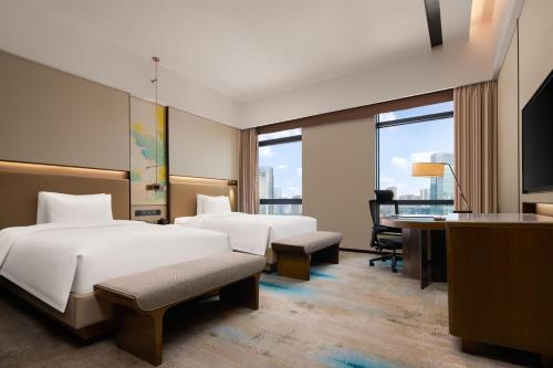 Executive Double Room with Two Double Beds and City View