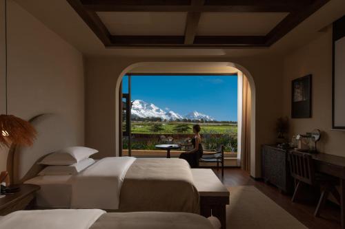 Twin Room with View