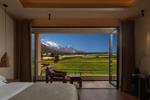 King Room with Balcony