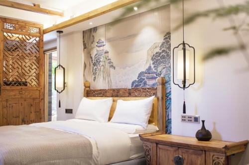 Deluxe Double Room with Castle View