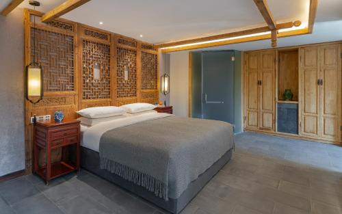 King Room with Garden View