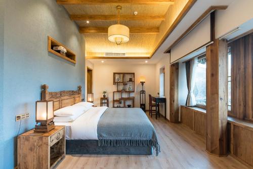 Double Room with Spa Bath