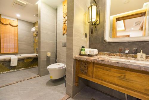 Double Room with Spa Bath