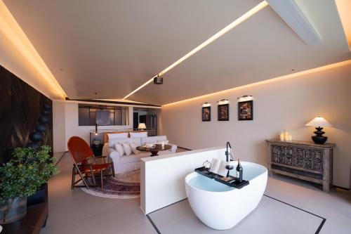 Double room with mountain view