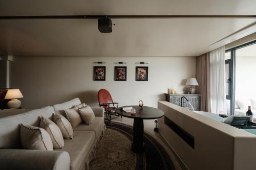 King Room with Lake View