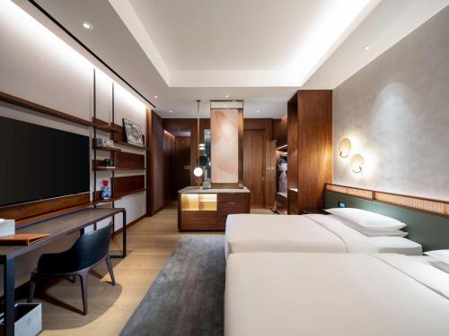 Deluxe Twin Room with River View