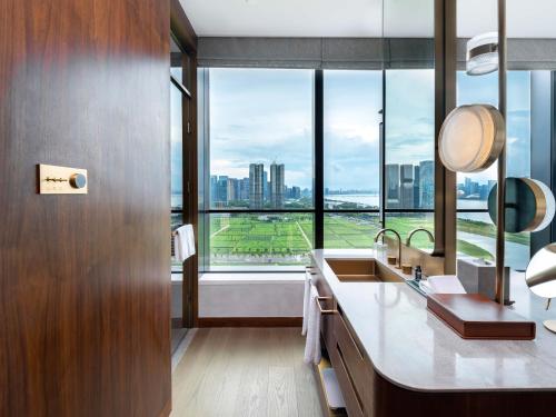 Premium King Room with River View