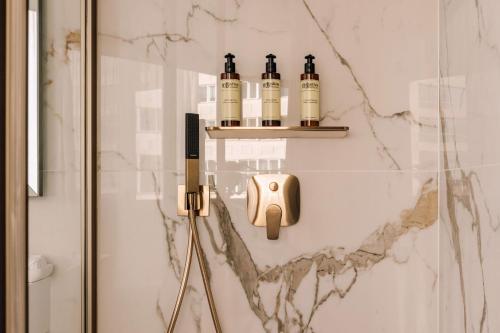 Extra ME+ Junior Suite with Spa Access