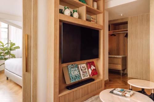Extra ME+ Junior Suite with Spa Access