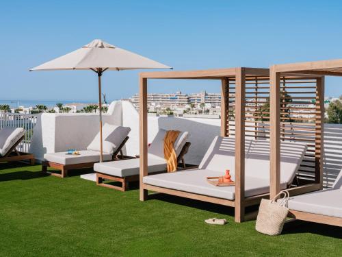 Ultimate ME + Penthouse Private Pool