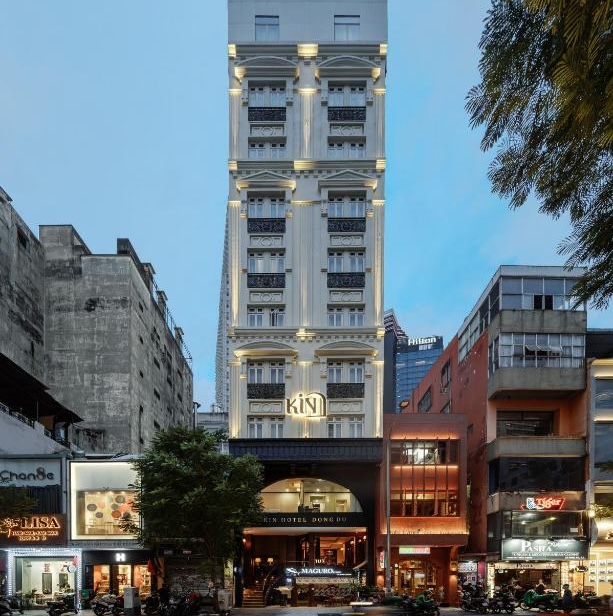 Kin Hotel Đông Du