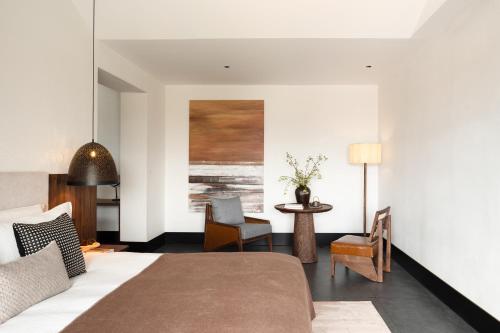 Deluxe Double Room with Bath