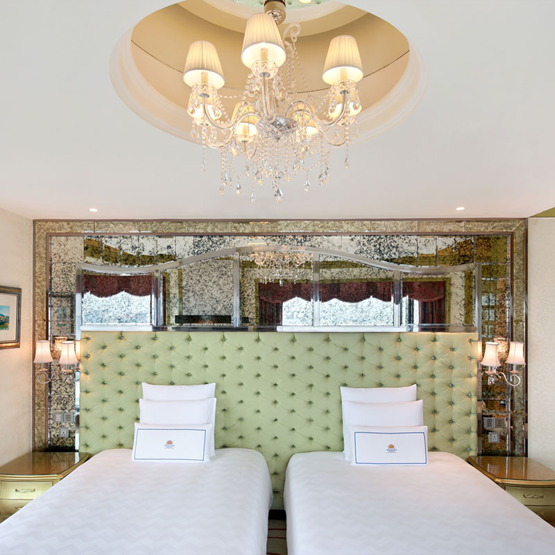 Grand Deluxe Twin